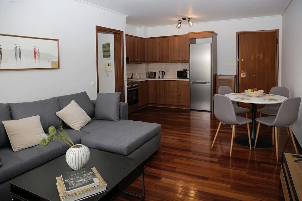 Charming Apartment Near Center Athen Eksteriør billede